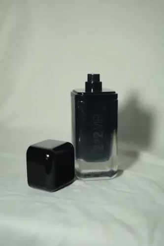 Perfume 212 VIP Black Carolina Herrera Masculino Original