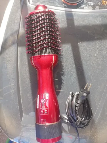 Escova secadora