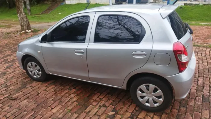Toyota Etios X 1.3 Flex 16V 5P Mec. 2020