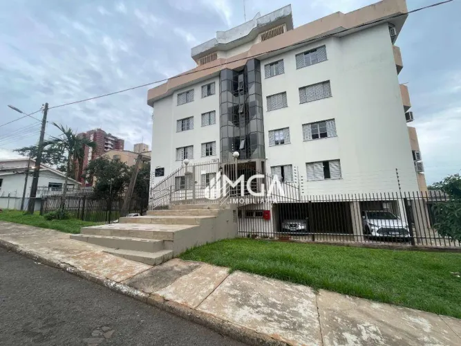 Apartamento com 2 dormitórios para alugar, 59 m² por R$ 2.354/mês - Edifício Vila Verde -