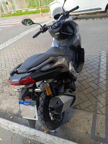 Honda ADV 160 pra locação