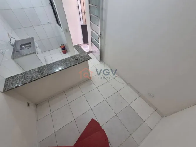 Sobrado com 1 dormitório para alugar, 35 m² por R$ 1.400,00/mês - Vila Guarani (Zona Sul)