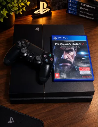 Vendo-PS4 500GB + Controle DualShock 4 + Jogo Metal Gear Solid V