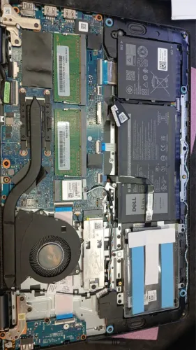Dell Inspiron i5 12ª Geração | 16GB RAM | SSD 512GB | Para Peças