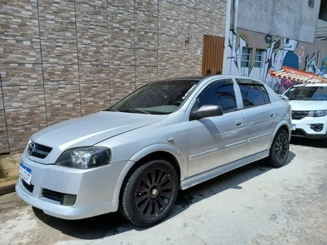 Chevrolet Astra 2.0 8V/ CD 2.0 8V Hatchback 5P MEC 2003