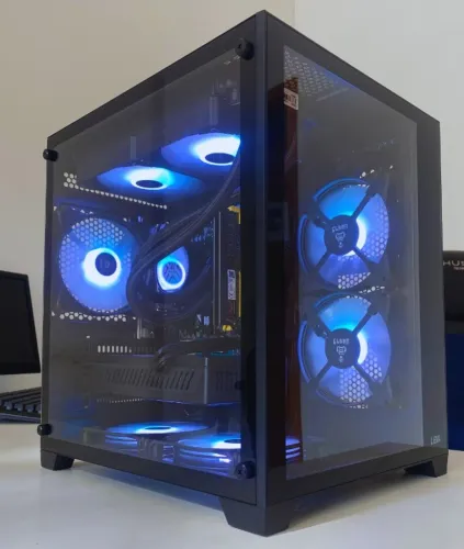 Pc Gamer Ryzen 7 2700 32GB ram nvme 1TB RX 580 8gb- Loja física