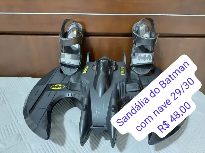 Sandália Batman com Nave