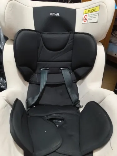 Cadeira de automóvel infantil