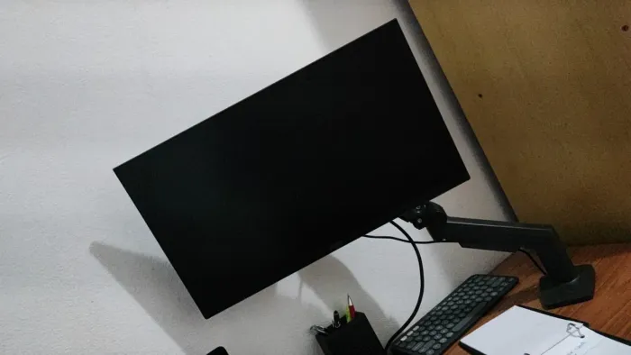 Monitor AOC 21,5