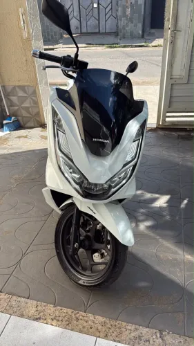 PCX 160 Dlx