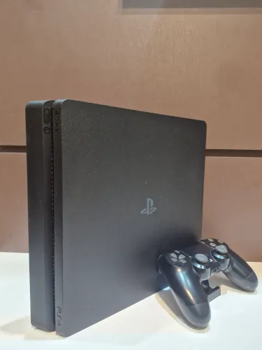 Playstation 4 slim 500GB