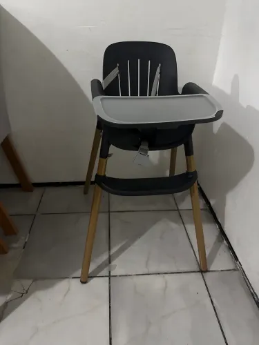Cadeira de alimentação de bebê