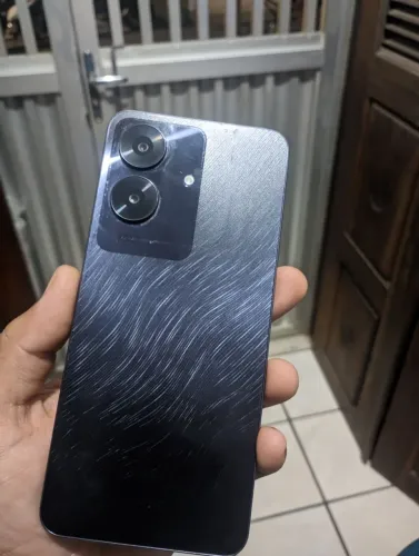 Vendo um lindo raelme note 60 258 GB