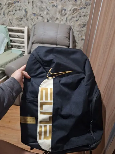 Nike Elite Bag