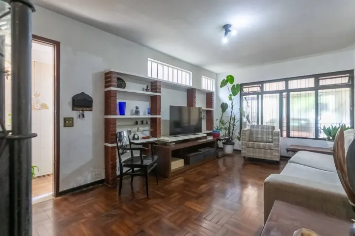 Casa para venda em Parque Jabaquara com 3 quartos, sendo 1 suíte, 149m²