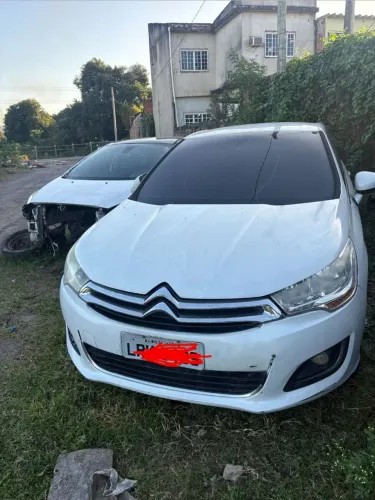 Vendo peças de c4 lounge thp gasolina 