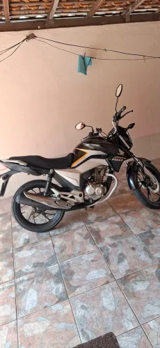 Moto Honda titan 160