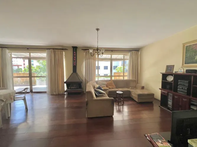 Casa residencial à venda no Butantã