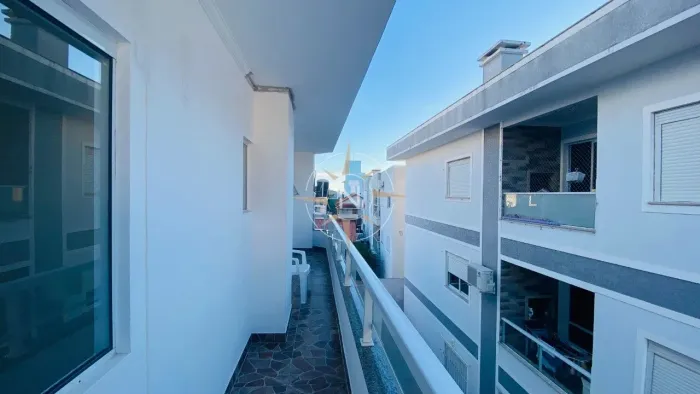Cobertura com 04 dormitórios com 02 suítes - Praia dos Ingleses
