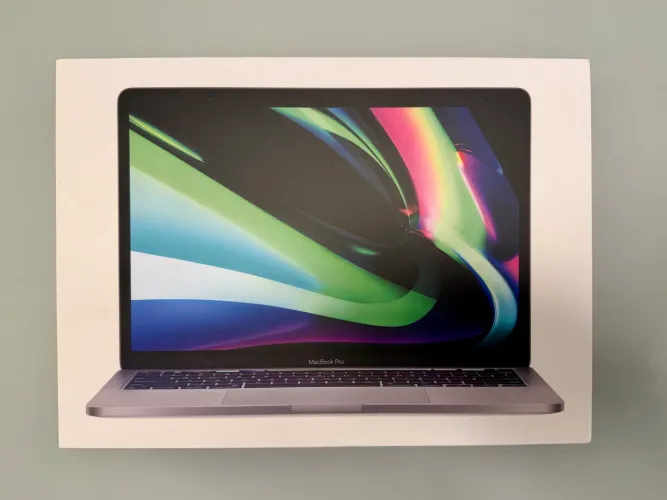 MacBook Pro 13 M1 com Touch Bar - 256GB SSD - 8GB RAM