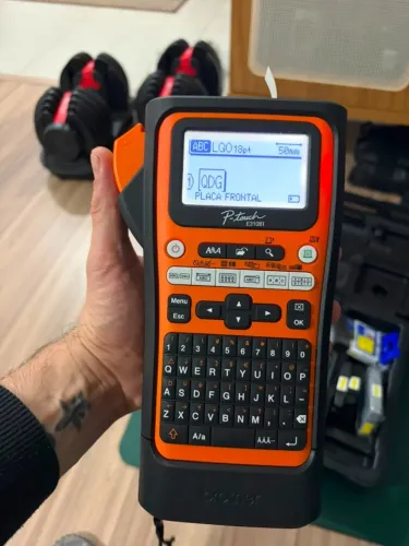 Impressora Brother P-touch PT-E310BT + 5 fitas/tubos
