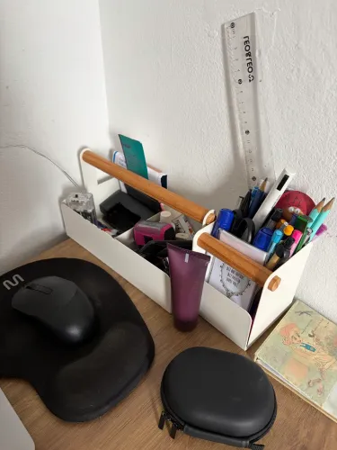 Porta canetas e objetos de escritório
