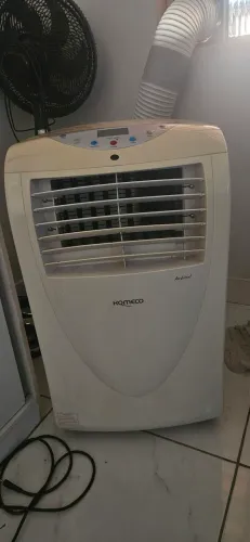 Troco ar condicionado portátil komeco 12 mil btus