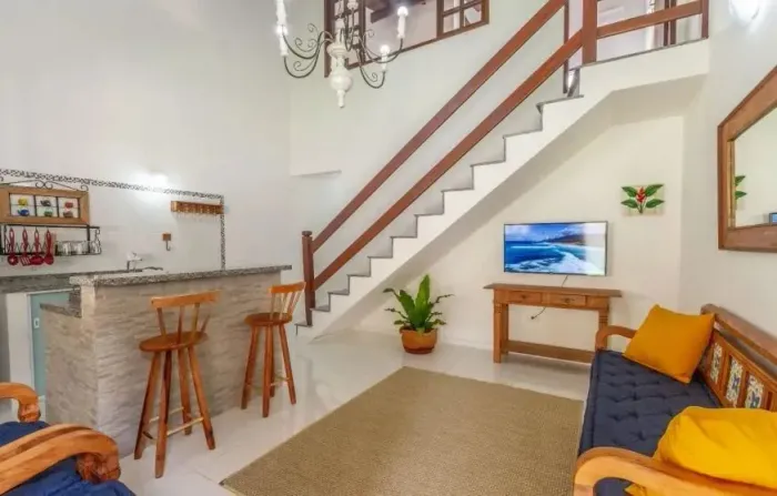 Paraty: Sobrado com Área Gourmet e Piscina por Apenas R$ 590 Mil