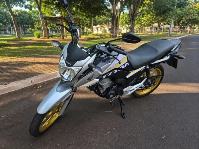 Vendo - Honda CG 160 Titan 25 Anos - Edição Especial | 2019