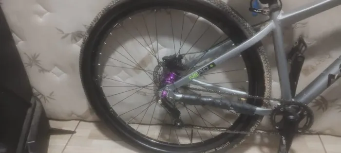 Vendo pneu Levorin eruption e aros VMAX