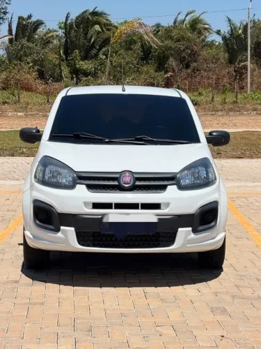 Fiat Uno Attractive 1.0 EVO Fire Flex 8V 5P 2021