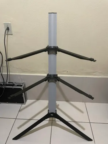 Estante Stay Slim para 2 teclados