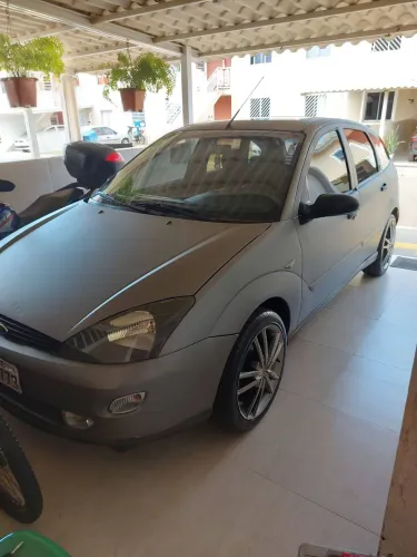 Ford Focus Ghia/ XR 2.0 /ghia 2.0 16V Flex 5P 2002