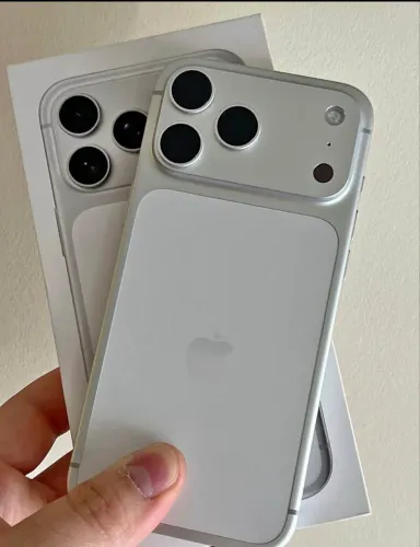iPhone 17 pro Max 256gb Silver 