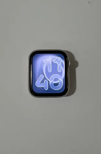 Apple Watch SE 2ª Geração Bateria 96% ( Parcelamos no Cartão de Credito )