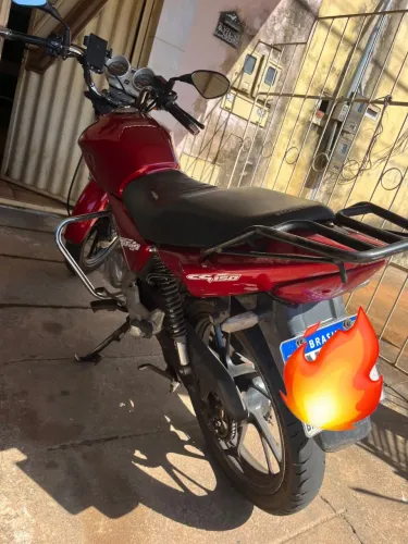 150 titan es