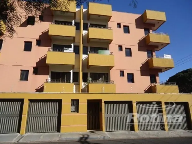 Apartamento para alugar, 3 quartos, Santa Mônica - Uberlândia/MG - Rotina Imobiliária