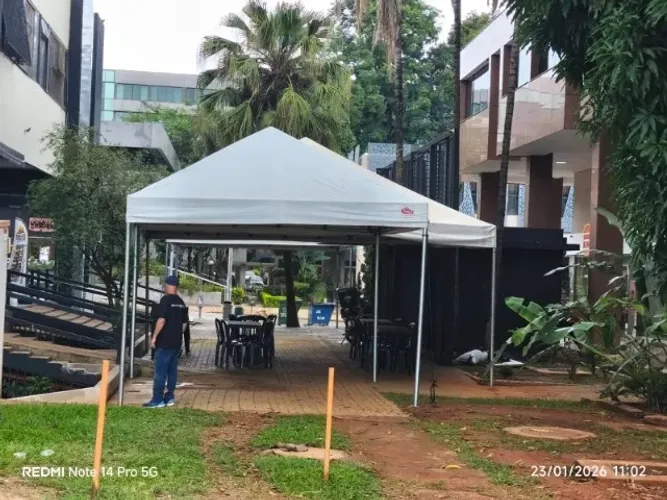Venda de Tendas - Proteção ideal para festas ao ar livre.