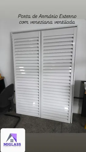 Esquadrias de alumínio sob medida 