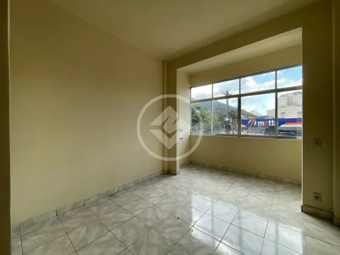 Kitnet/Conjugado à venda na melhor localização da Várzea codigo: 351799