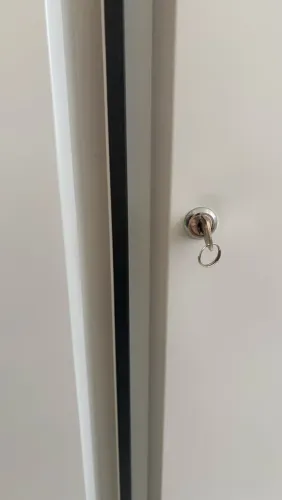 Armário multifuncional de aço
