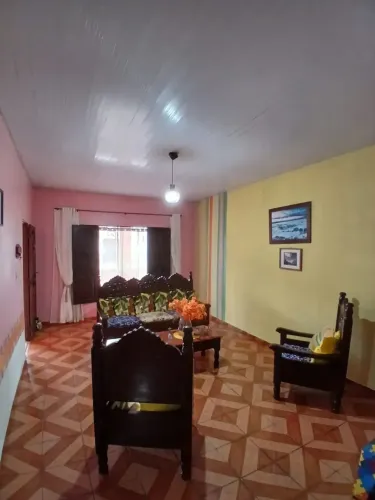 Vendo Excelente Casa 3/4 sendo 2 Suites, no Medice II