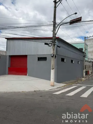 Galpão para locação na Vila Santa Luzia - Taboão da Serra/SP - 135m²