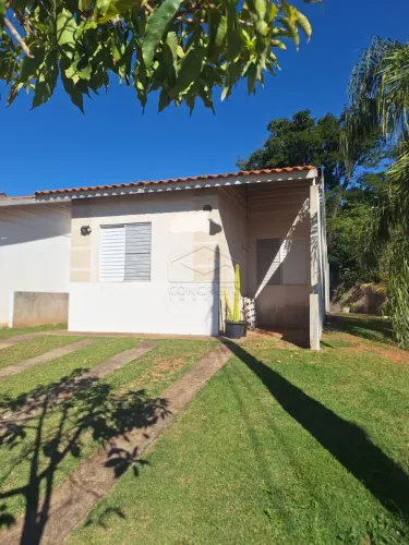 Casa para locação reformada e ampliada - Cond. Terra Nova