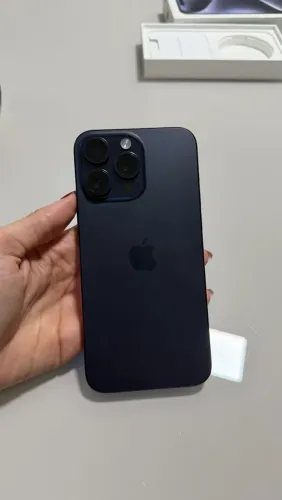 IPHONE 15 PRO MAX 256gb