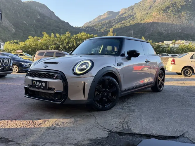 Mini Cooper 2.0 16V Twinpower Gasolina S 2P Steptronic 2023