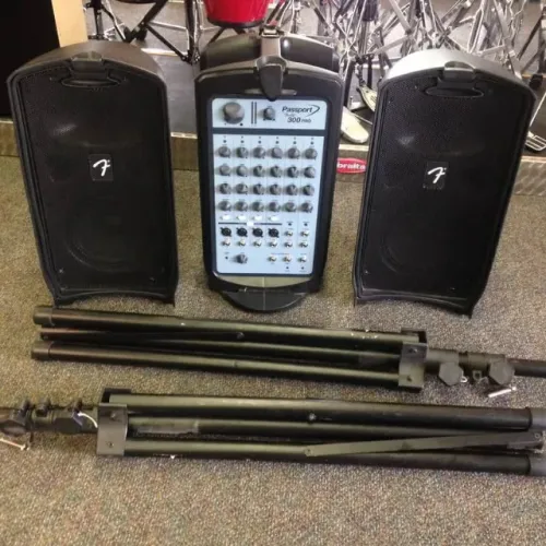 Fender Passport 300 Pro