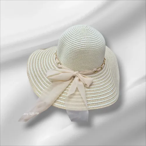 CHAPÉU  DE PRAIA COM ABA
