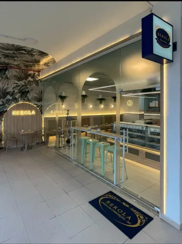 VENDO CAFETERIA COMPLETA! OPORTUNIDADE UNICA! (CAFETERIA/LANCHERIA/RESTAURANTE)