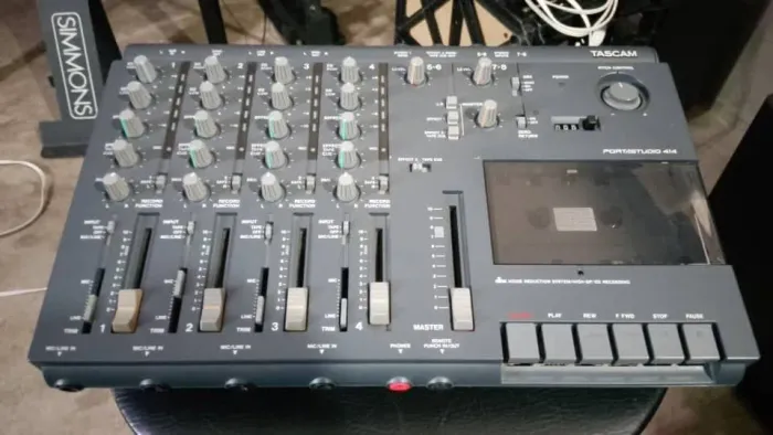 Tascam portastudio 414
